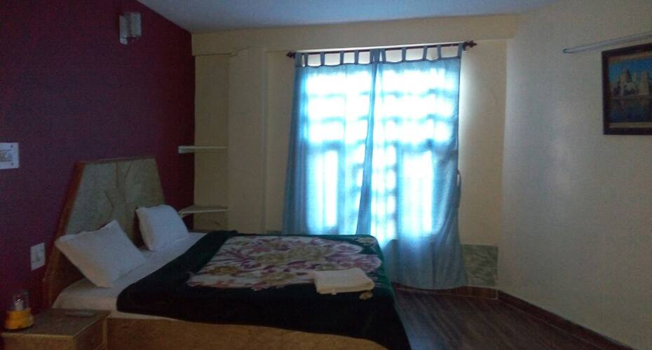 Rebenz Cottage, Manali 2